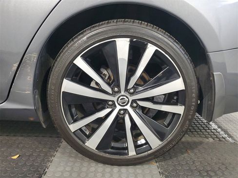 Used 2021 Nissan Altima 2.5 SR image 9