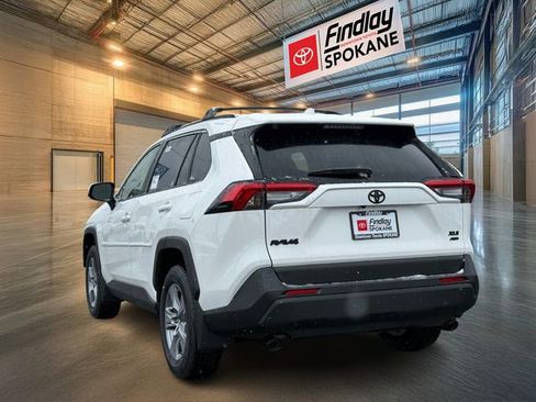 New 2025 Toyota RAV4 XLE image 5