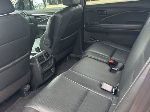 Used 2022 Honda Passport EX-L image 4