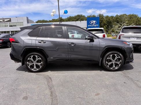 Used 2024 Toyota RAV4 XSE w/ Premium Package AWD/4WD image 8