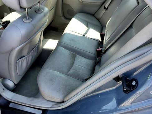 Used 2006 Mercedes-Benz C 280 4MATIC Sedan w/ Sunroof Pkg image 16