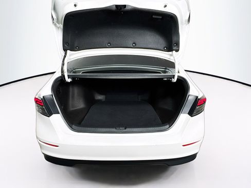 Used 2024 Honda Accord EX image 23