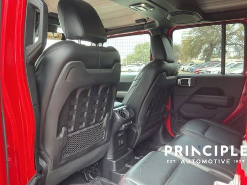 Used 2019 Jeep Wrangler Unlimited Rubicon image 27