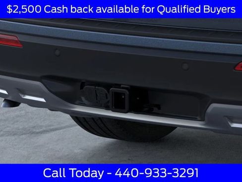 New 2026 Ford Explorer Active w/ Active Comfort Package image 24
