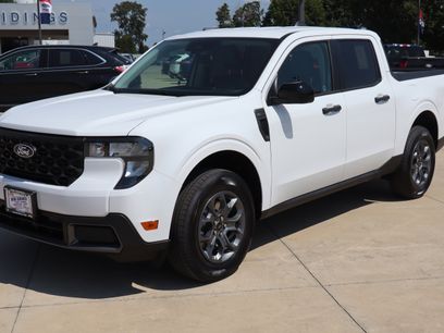 New 2025 Ford Maverick XLT w/ XLT Luxury Package