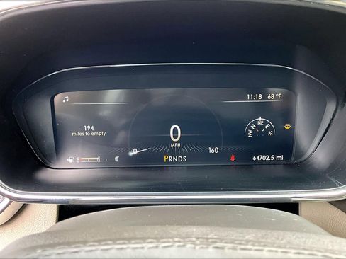 Used 2017 Lincoln Continental Premiere image 26