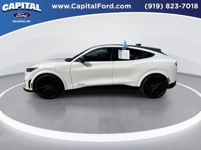Certified 2025 Ford Mustang Mach-E GT AWD/4WD image 5