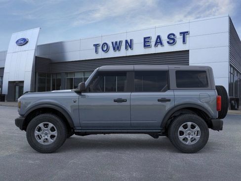 New 2025 Ford Bronco Big Bend image 3