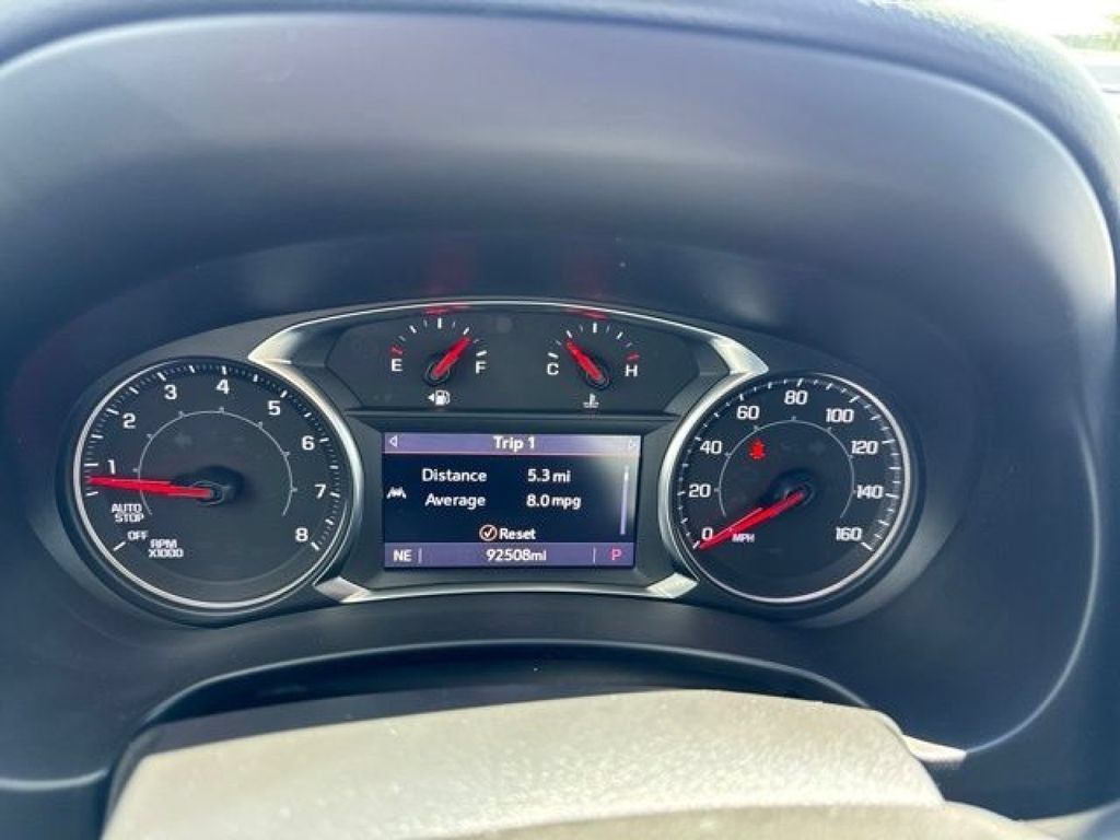 Used 2023 GMC Terrain AT4 w/ Tech Package AWD/4WD image 23