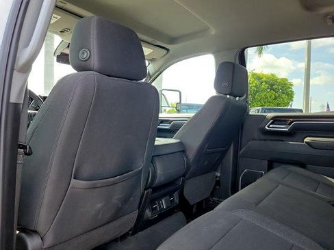 Used 2025 Chevrolet Silverado 2500 LT w/ Convenience Package AWD/4WD image 20