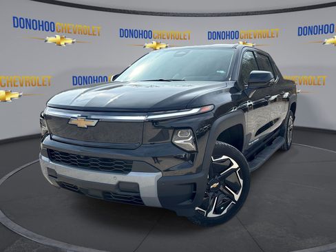 New 2026 Chevrolet Silverado EV LT w/ Premium Package AWD/4WD image 4