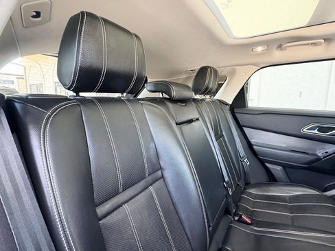 Used 2020 Land Rover Range Rover Velar S AWD/4WD image 19