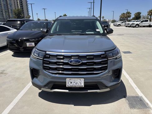 Used 2026 Ford Explorer Active RWD image 15