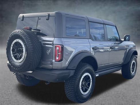 Used 2023 Ford Bronco Badlands w/ Sasquatch Package image 3