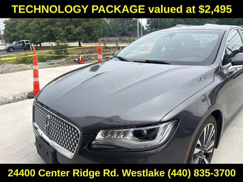 Used 2018 Lincoln MKZ Reserve w/ Technology Package AWD/4WD image 3
