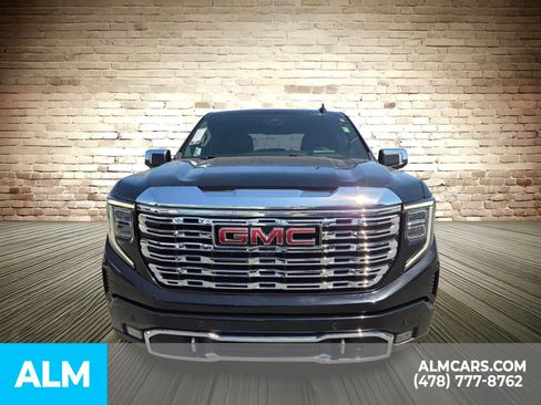 Used 2024 GMC Sierra 1500 Denali w/ Technology Package AWD/4WD image 17