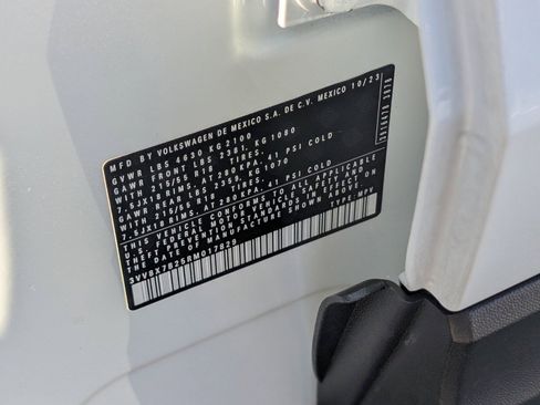 Used 2024 Volkswagen Taos S image 31