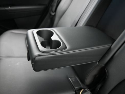 Used 2025 Kia Sportage EX image 32