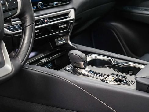 Used 2025 Lexus RX 450h Luxury w/ Convenience Package image 24