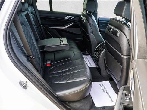 Used 2024 BMW X5 xDrive50e image 26