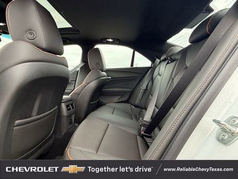 Used 2025 Cadillac CT4 Sport RWD image 31