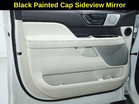 Used 2021 Lincoln Navigator Black Label w/ Special Edition Package image 17