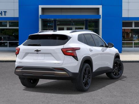 New 2026 Chevrolet Trax ACTIV FWD image 28