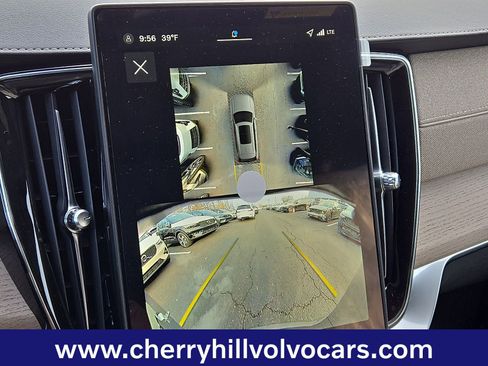 New 2026 Volvo XC90 B6 Plus w/ Protection Package Premier image 14