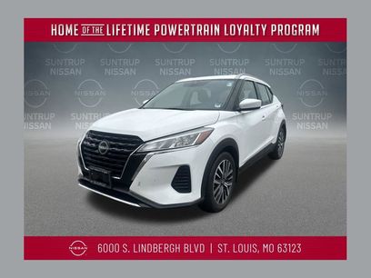 Used 2022 Nissan Kicks SV