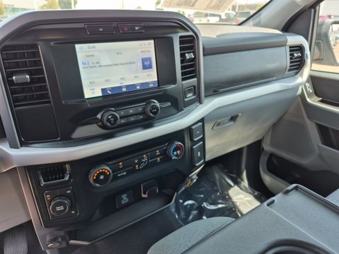 Used 2023 Ford F150 XLT AWD/4WD image 11