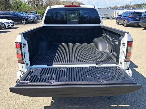 New 2026 Nissan Frontier SV w/ Tow Package AWD/4WD image 24