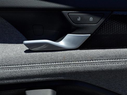 Certified 2026 Volkswagen Tiguan S FWD image 27