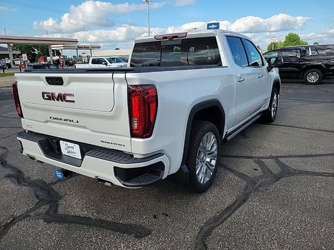 Certified 2021 GMC Sierra 1500 Denali w/ Denali Ultimate Package AWD/4WD image 5