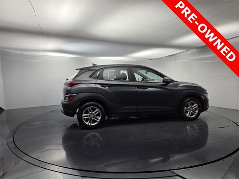 Used 2022 Hyundai Kona SE image 10