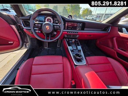 Used 2021 Porsche 911 Turbo image 34