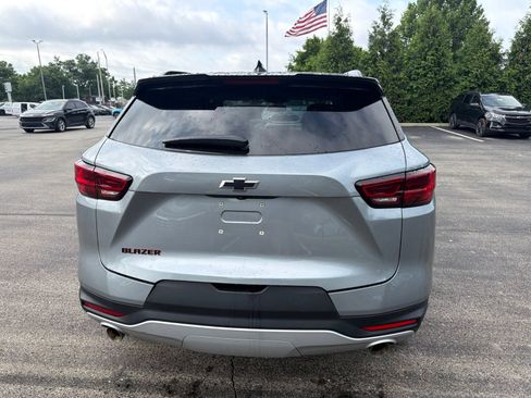 Used 2023 Chevrolet Blazer LT w/ Convenience Package FWD image 4
