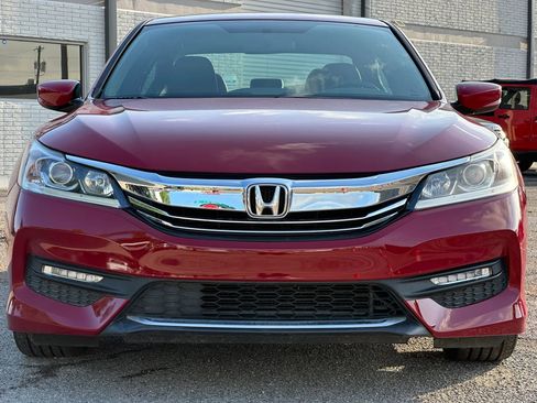 Used 2017 Honda Accord Sport Special Edition image 10