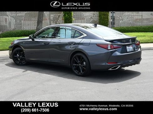Used 2025 Lexus ES 350 w/ Accessory Package (Z2) FWD image 4