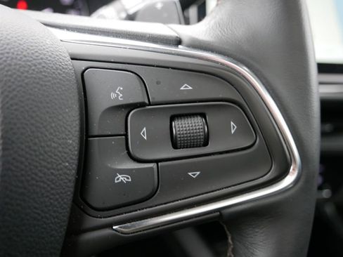 Used 2023 Buick Envision Avenir AWD/4WD image 33