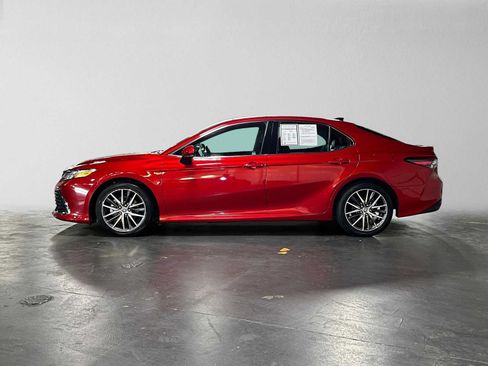 Used 2023 Toyota Camry XLE w/ Navigation Package AWD/4WD image 6