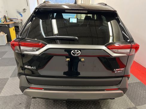 New 2025 Toyota RAV4 Limited image 8