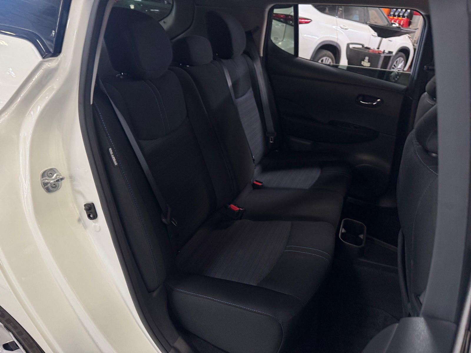 Used 2022 Nissan Leaf S FWD image 18
