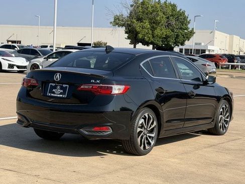 Used 2016 Acura ILX FWD image 4