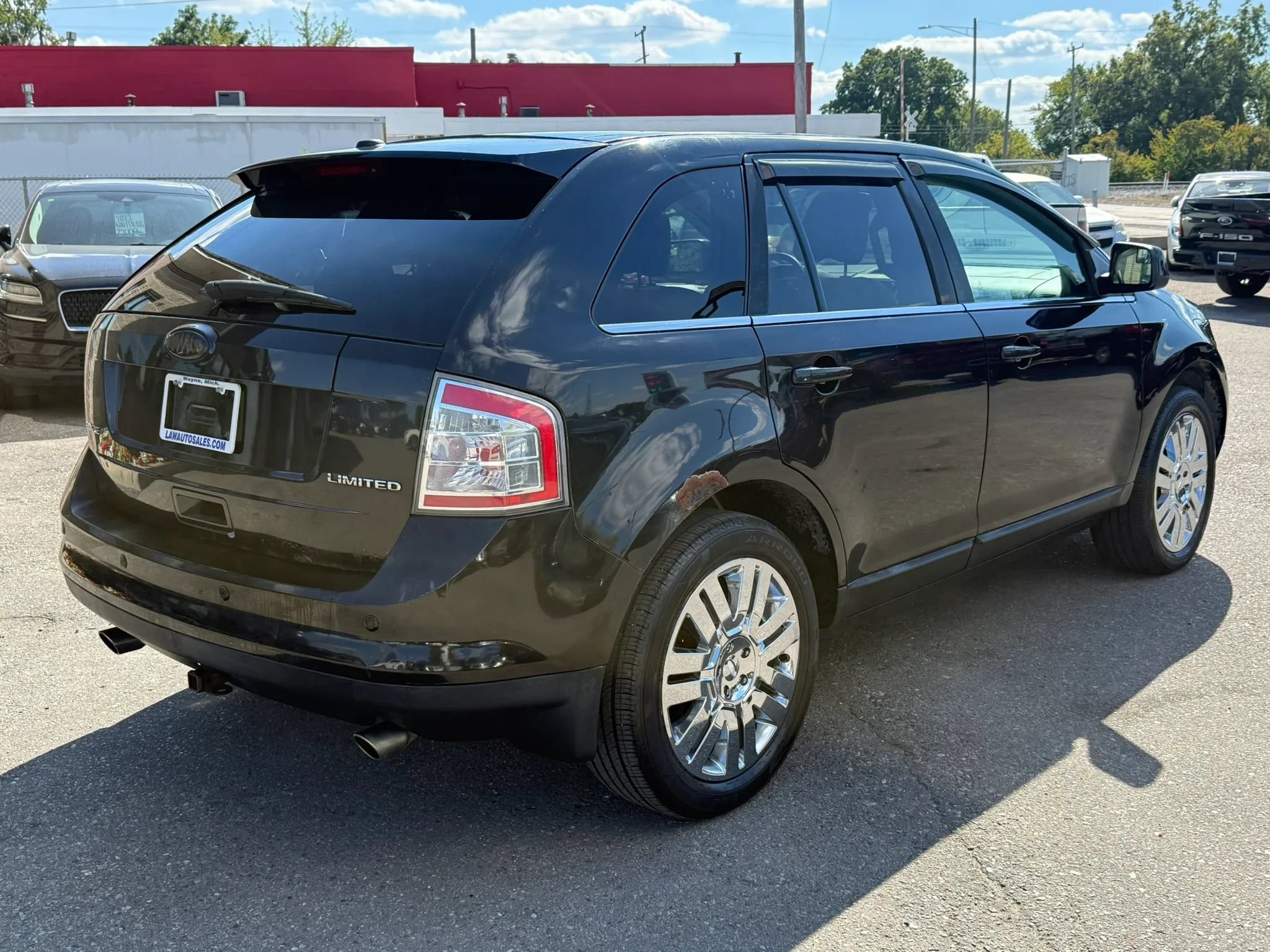 Used 2010 Ford Edge Limited FWD image 5