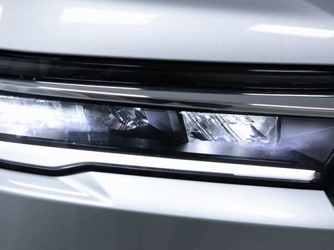 Used 2024 Honda Pilot EX-L image 29