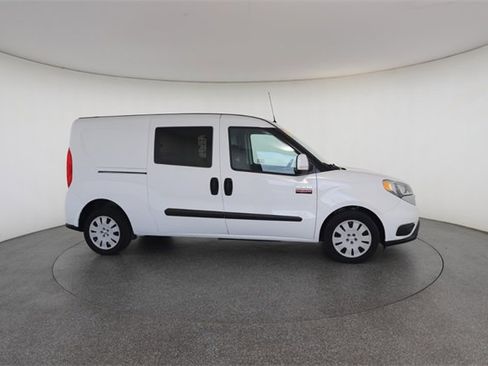 Used 2019 RAM ProMaster City Tradesman SLT image 24