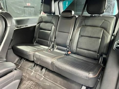 Used 2025 Lincoln Navigator L Black Label AWD/4WD image 21