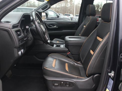 Used 2023 GMC Yukon AT4 w/ AT4 Premium Package image 19