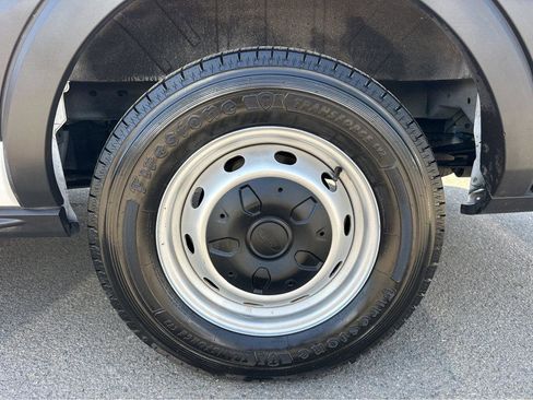 Used 2020 Ford Transit 150 Medium Roof RWD image 14