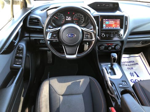 Used 2019 Subaru Crosstrek 2.0i Premium image 7